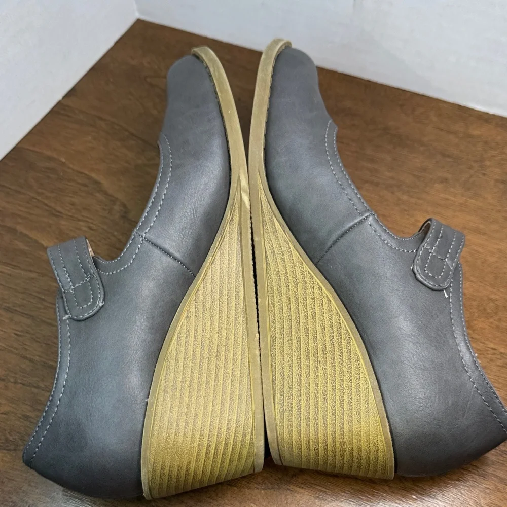 JG JGoods Vionic Womens Radia Gray Wedge Mary Jane Heels Shoes Gray, sz 7